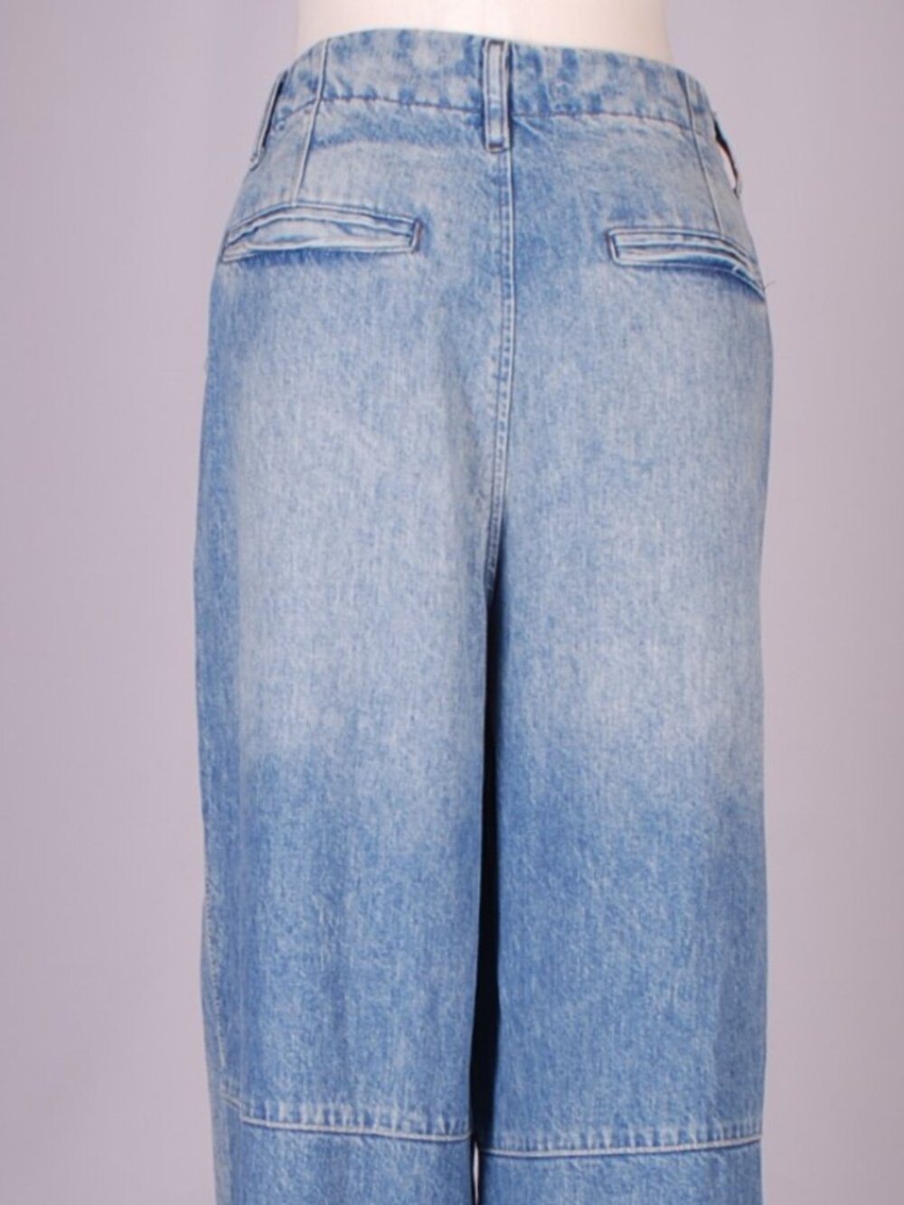 EUC We The Free Denim, Sz - 31 - Picture 3 of 7